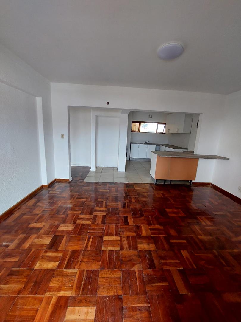 3 Bedroom Property for Sale in Vredehoek Western Cape